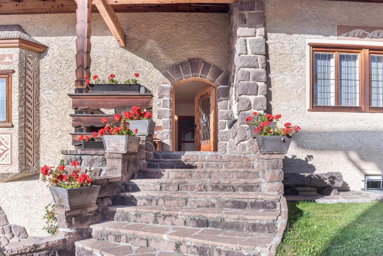 Villa Soldanella Ортізеї Екстер'єр фото